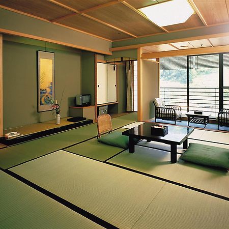 Hotel Kasenkyo Izutsuya Shin'onsen Zewnętrze zdjęcie