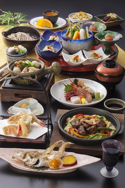Hotel Kasenkyo Izutsuya Shin'onsen Zewnętrze zdjęcie