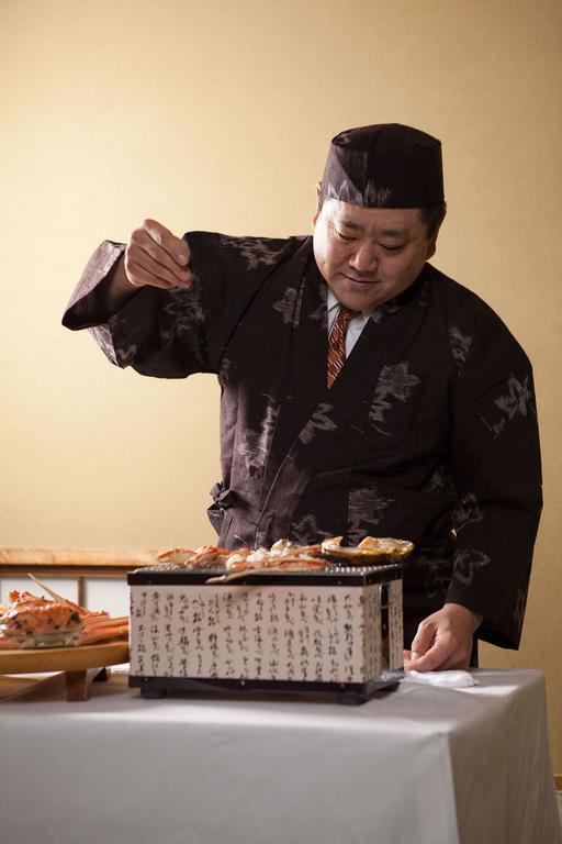 Hotel Kasenkyo Izutsuya Shin'onsen Zewnętrze zdjęcie
