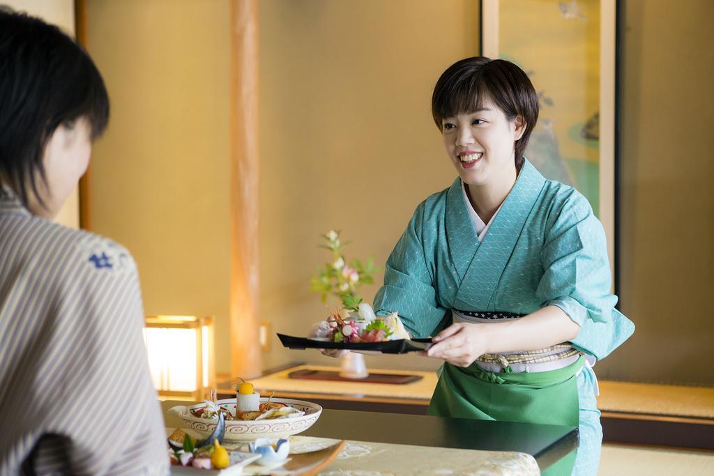 Hotel Kasenkyo Izutsuya Shin'onsen Zewnętrze zdjęcie