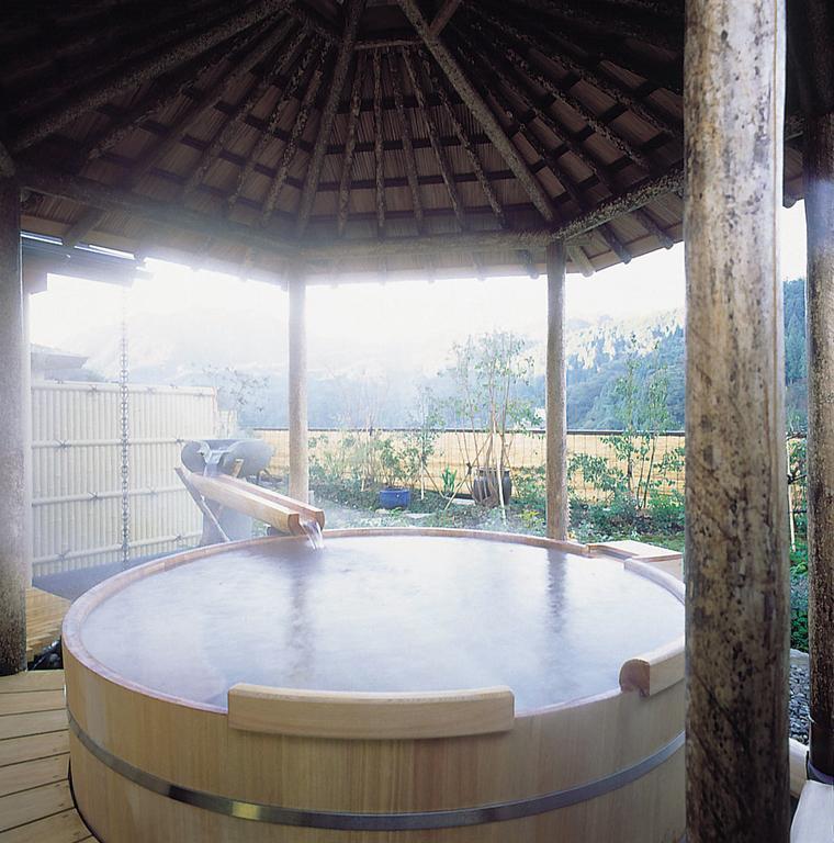Hotel Kasenkyo Izutsuya Shin'onsen Zewnętrze zdjęcie