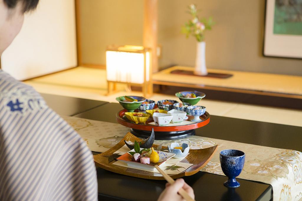 Hotel Kasenkyo Izutsuya Shin'onsen Zewnętrze zdjęcie